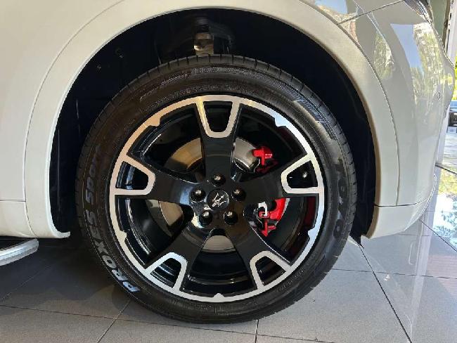 Imagen de Maserati Levante Diesel Gransport Aut. (3246031) - Box Sport