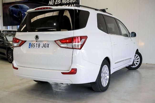 Imagen de Ssangyong Rodius 2.0e-xdi Limited (3248241) - Automotor Dursan