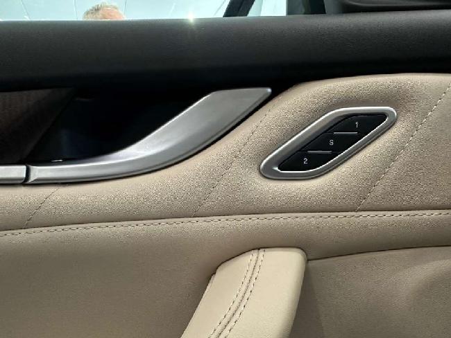Imagen de Maserati Levante 430 Granlusso S Aut. (3254091) - Box Sport
