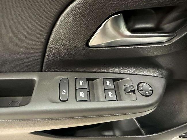 Imagen de Opel Corsa 1.2 Xel S/s Edition 75 (3255247) - Automotor Dursan