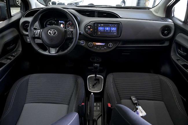 Imagen de Toyota Yaris 1.5 100h Feel (3256359) - Automotor Dursan
