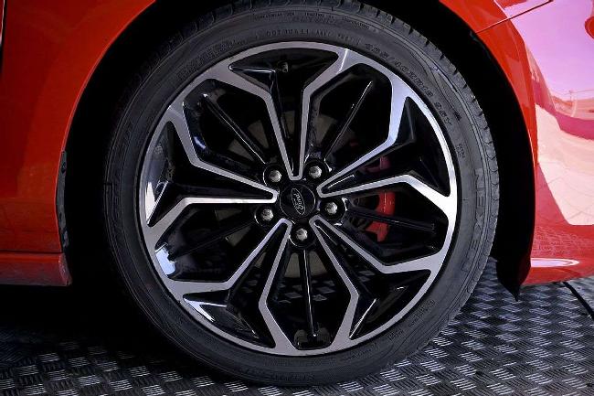 Imagen de Ford Focus 1.0 Ecoboost Mhev St-line 125 Aut. (3256989) - Automotor Dursan