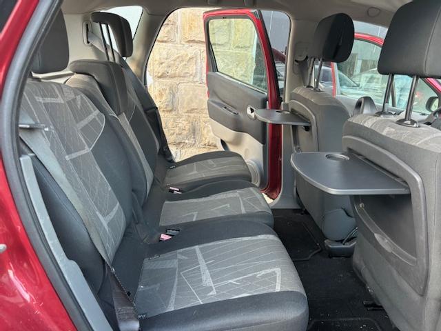 Imagen de Renault SCENIC 1.6 i 110 CV ETIQUETA B (3259041) - VEHICULOS DE OCASION