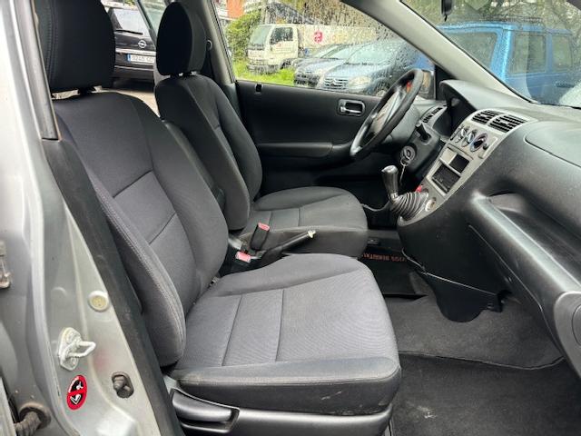 Imagen de Honda CIVIC 1.7 CTDI 100 CV (3260294) - VEHICULOS DE OCASION