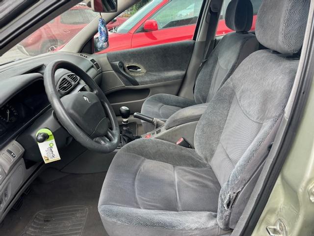 Imagen de Renault LAGUNA 1.9 DCI 120 CV (3260382) - VEHICULOS DE OCASION