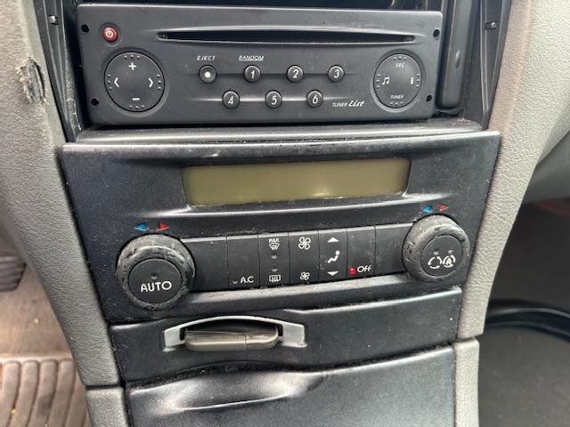 Imagen de Renault LAGUNA 1.9 DCI 120 CV (3260383) - VEHICULOS DE OCASION