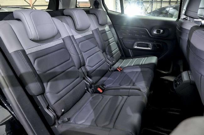 Imagen de Citroen C5 Aircross Puretech Su0026s Shine Pack 130 (3263021) - Automotor Dursan