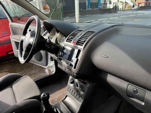 Imagen de Volkswagen POLO 1.4 75 CV (3267000) - VEHICULOS DE OCASION