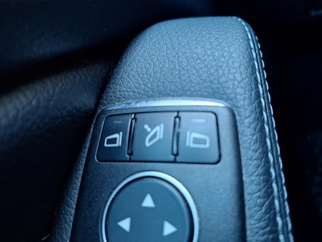 Imagen de Mercedes GLA 200 CDI *GPS*Piel*LED* (3280214) - Granada Wagen