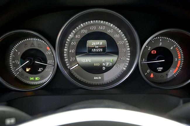 Imagen de Mercedes E 220 Coup� 220cdi Be Aut. (3270173) - Automotor Dursan