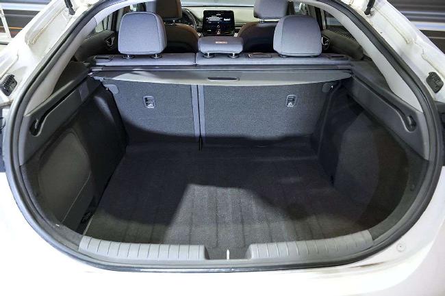 Imagen de Hyundai Ioniq 1.6 Gdi Hev Tecno Dct (3272599) - Automotor Dursan
