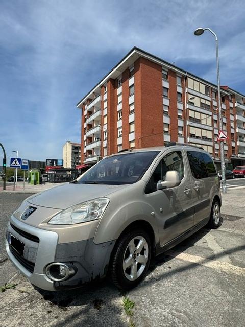 Imagen de Peugeot PARTNER OUTDOOR 1.6 HDI 110 (3284094) - VEHICULOS DE OCASION