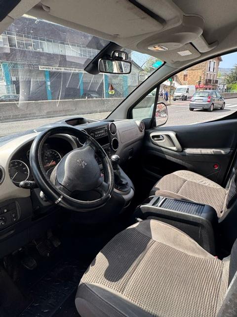Imagen de Peugeot PARTNER OUTDOOR 1.6 HDI 110 (3284100) - VEHICULOS DE OCASION