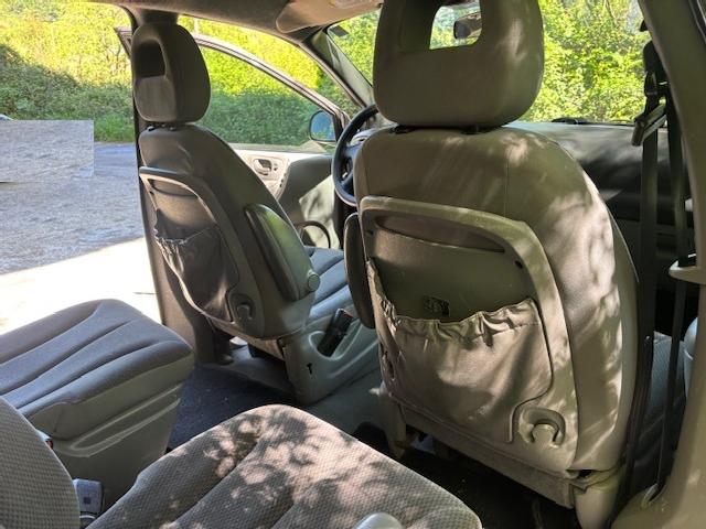 Imagen de Chrysler VOYAGER 2.8 CRD 150 CV 7 PLAZAS (3276397) - VEHICULOS DE OCASION