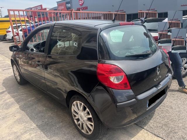 Imagen de Renault CLIO 1.4 i 3 PUERTAS ETIQUETA C (3277019) - VEHICULOS DE OCASION