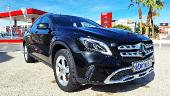 Mercedes GLA 180 *GPS*Piel*LED*