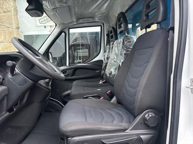 Imagen de Iveco DAILY CHASIS CABINA 3.0 D 150 CV 32.000 KMS (3285267) - VEHICULOS DE OCASION