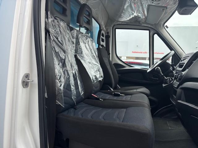 Imagen de Iveco DAILY CHASIS CABINA 3.0 D 150 CV 32.000 KMS (3285269) - VEHICULOS DE OCASION