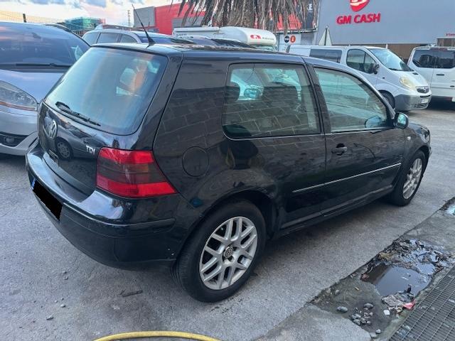 Imagen de Volkswagen GOLF 1.9 TDI SPORT-LINE 105 CV (3286496) - VEHICULOS DE OCASION
