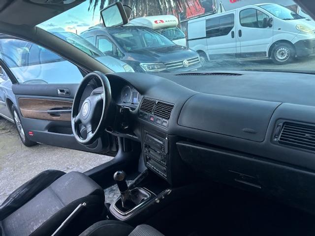 Imagen de Volkswagen GOLF 1.9 TDI SPORT-LINE 105 CV (3286499) - VEHICULOS DE OCASION