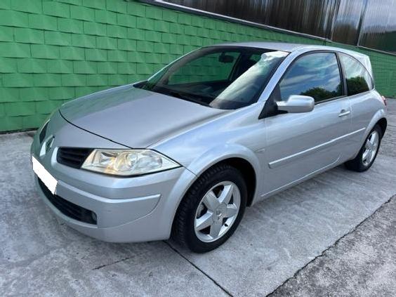 Renault MEGAN SPORT 1.6 i 110 40.000 kms