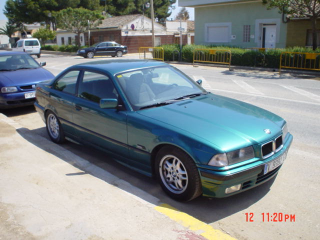 BMW 325 I