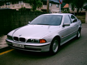 BMW 528i