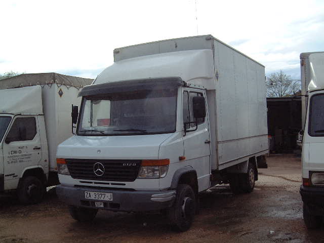 Mercedes 612d #7