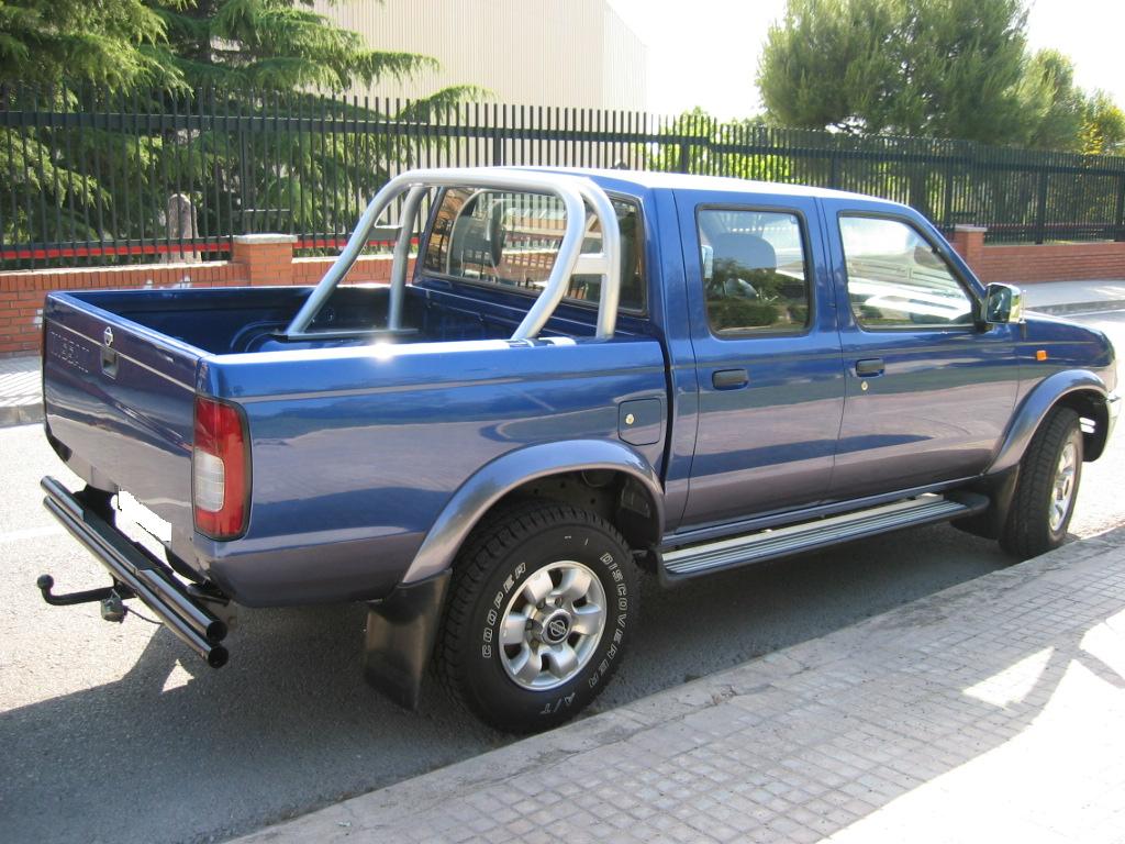 Nissan_Pick-up_2_g.jpg