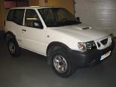 Nissan terrano II 2.7 3p