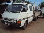 Nissan TRADE 2.8 C/A COMBI-6