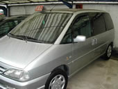 Peugeot 806