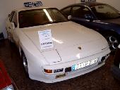 Porsche 944