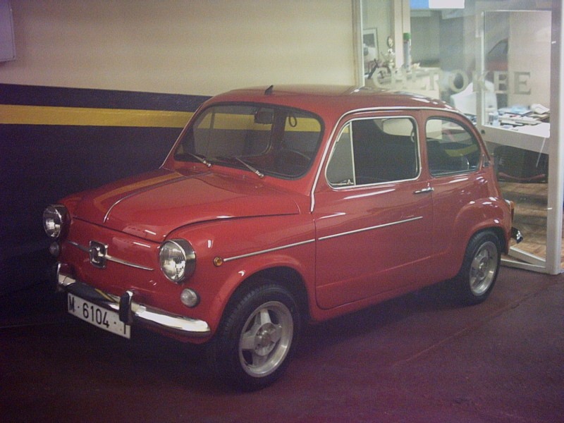 Seat 600 E Seat 600 2jpg 